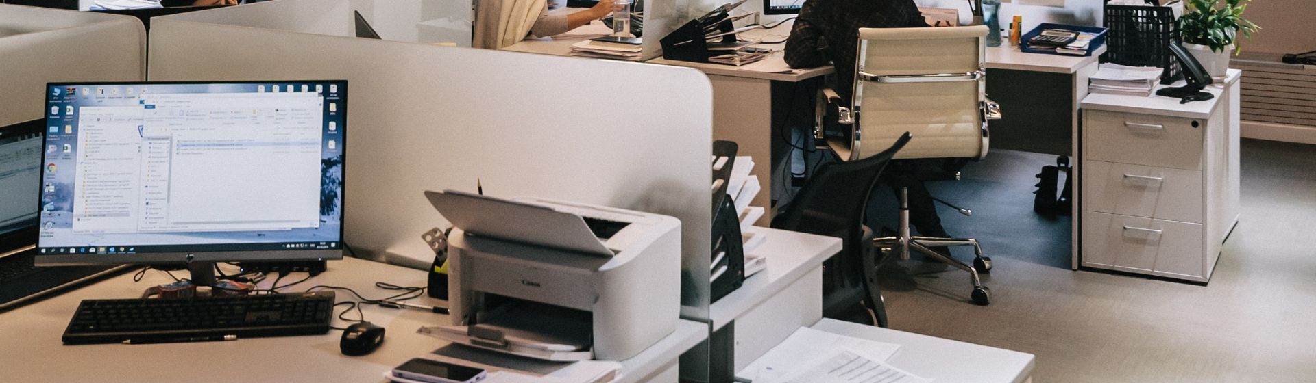 What are the benefits of a holding company?